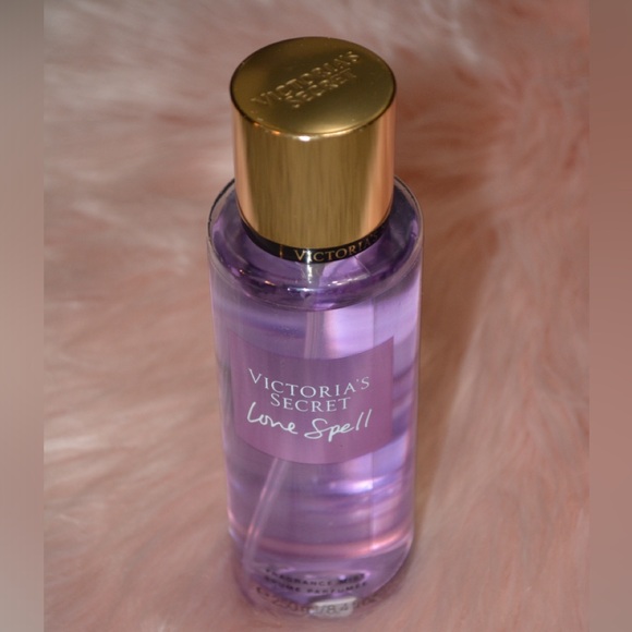 Victoria’s Secret Love Spell Fragrance Mist 8.4 oz NEW - Picture 4 of 4